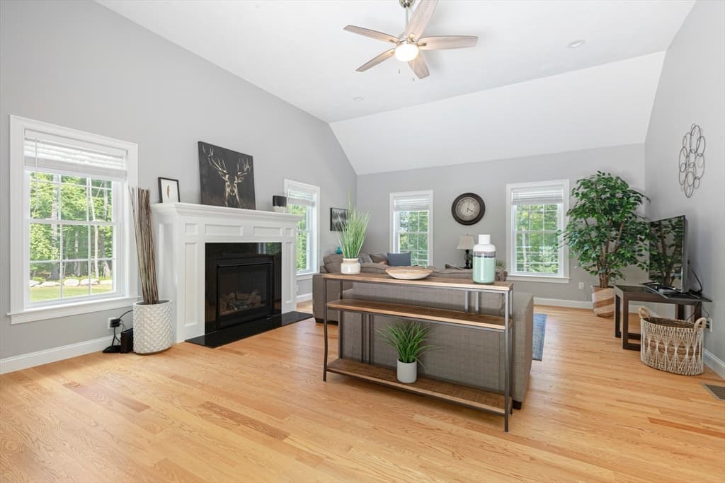 87 Martin Rd, Douglas MA 01516 photo 24
