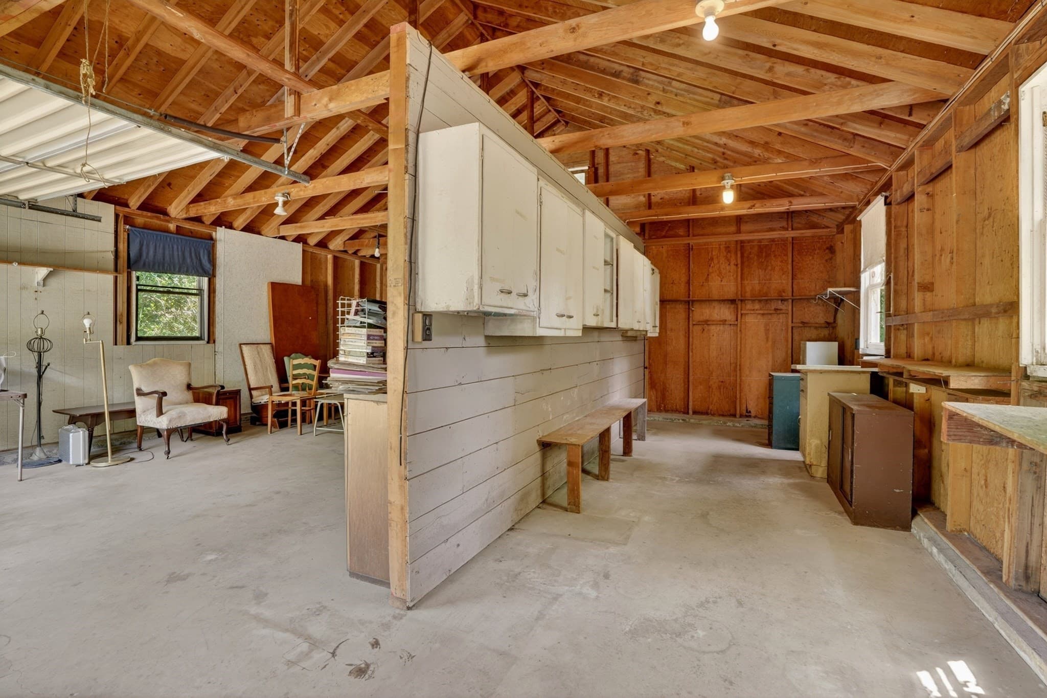 Single Family Residence at 132 South Rd, Chilmark MA 02535, photo 9 of 34
