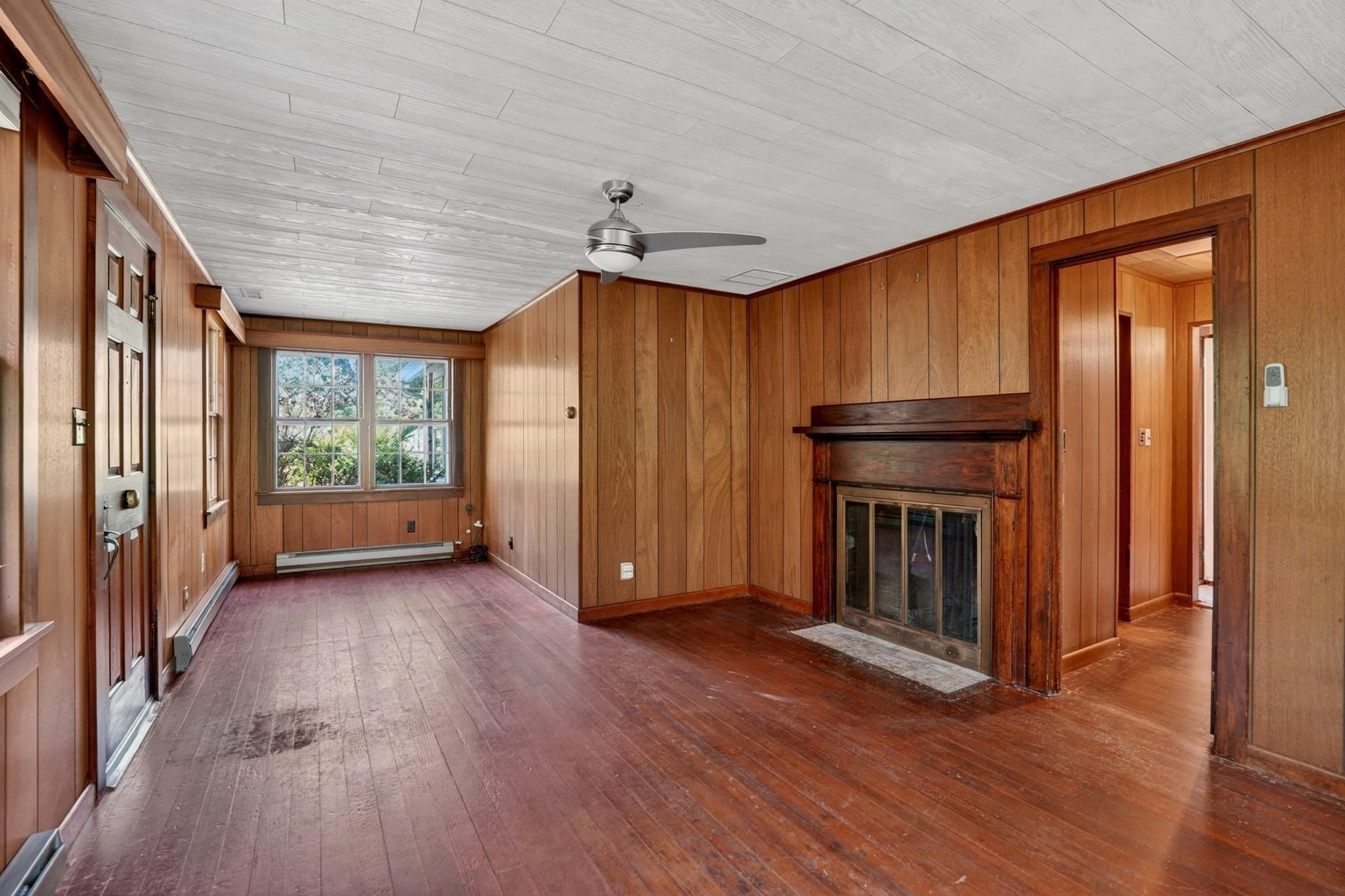 Single Family Residence at 132 South Rd, Chilmark MA 02535, photo 19 of 34