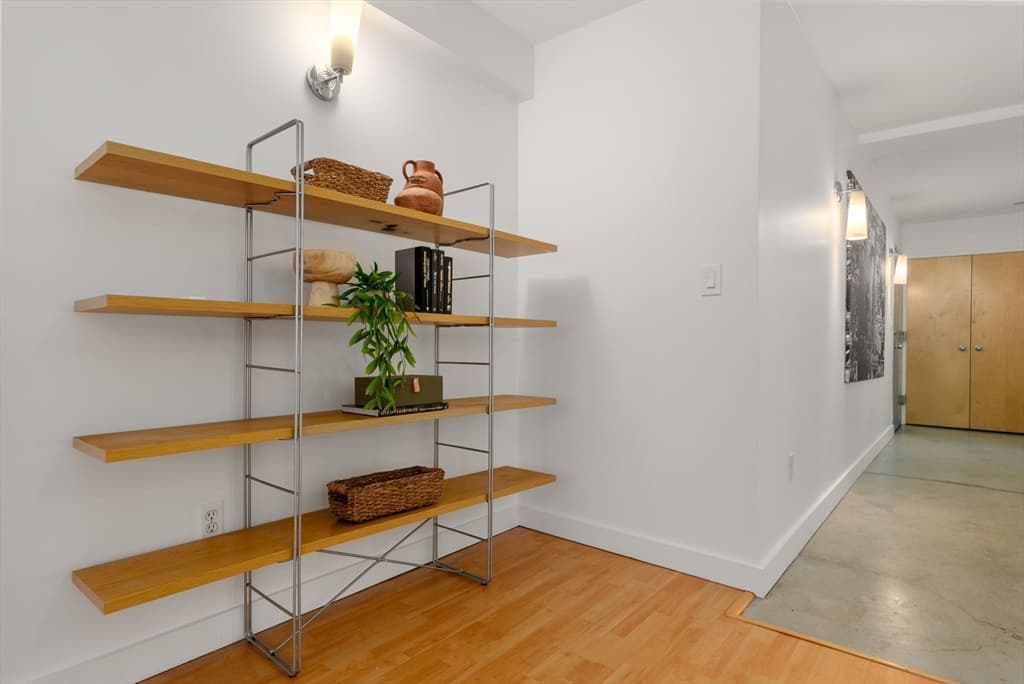 Condominium at 42 Chauncy Street # 4C, Boston MA 02111, Boston, photo 17 of 34