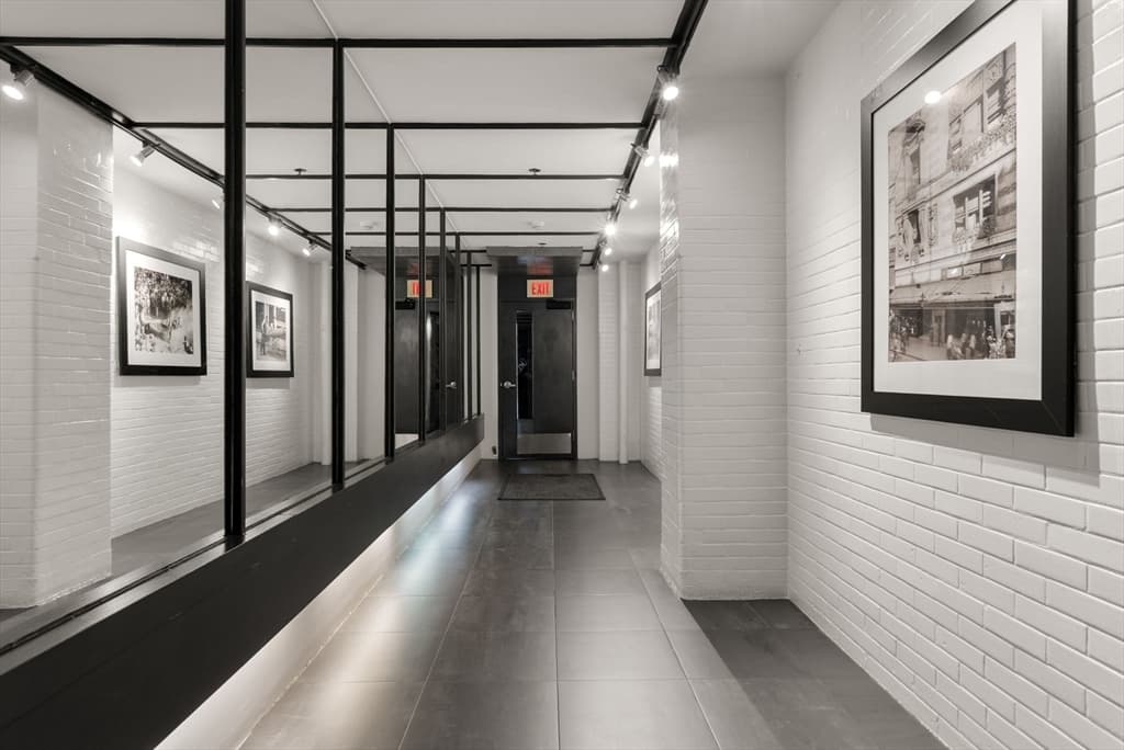 Condominium at 42 Chauncy Street # 4C, Boston MA 02111, Boston, photo 26 of 34