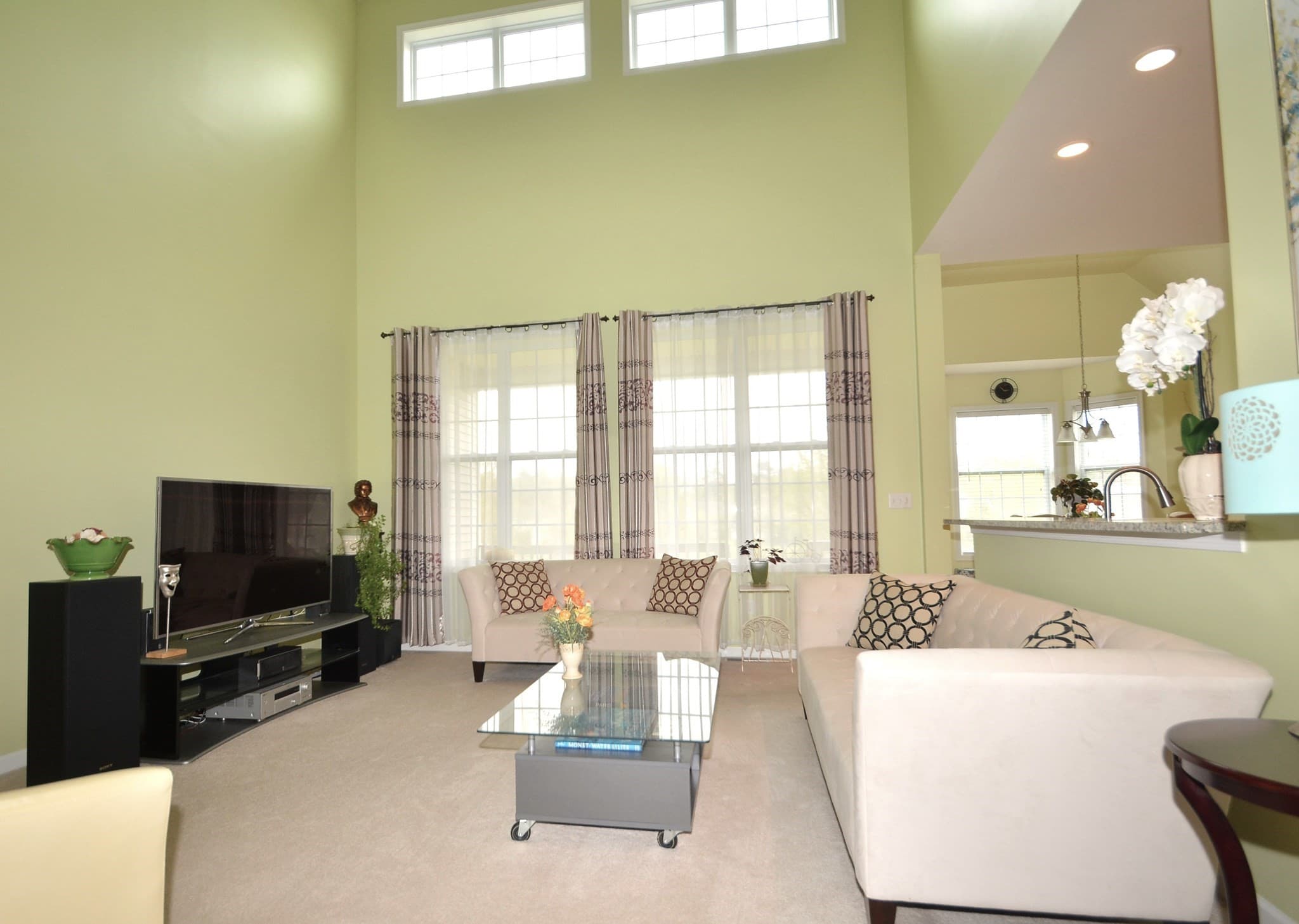 Single Family Residence at 67 Sherwood Drive # 67, Methuen MA 01844, Methuen, photo 3 of 42