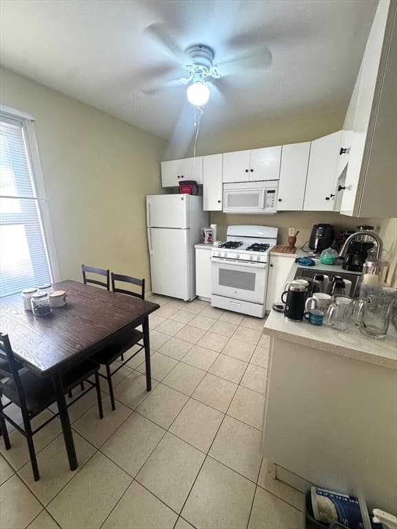 17 Social St, New Bedford MA 02744 photo 6