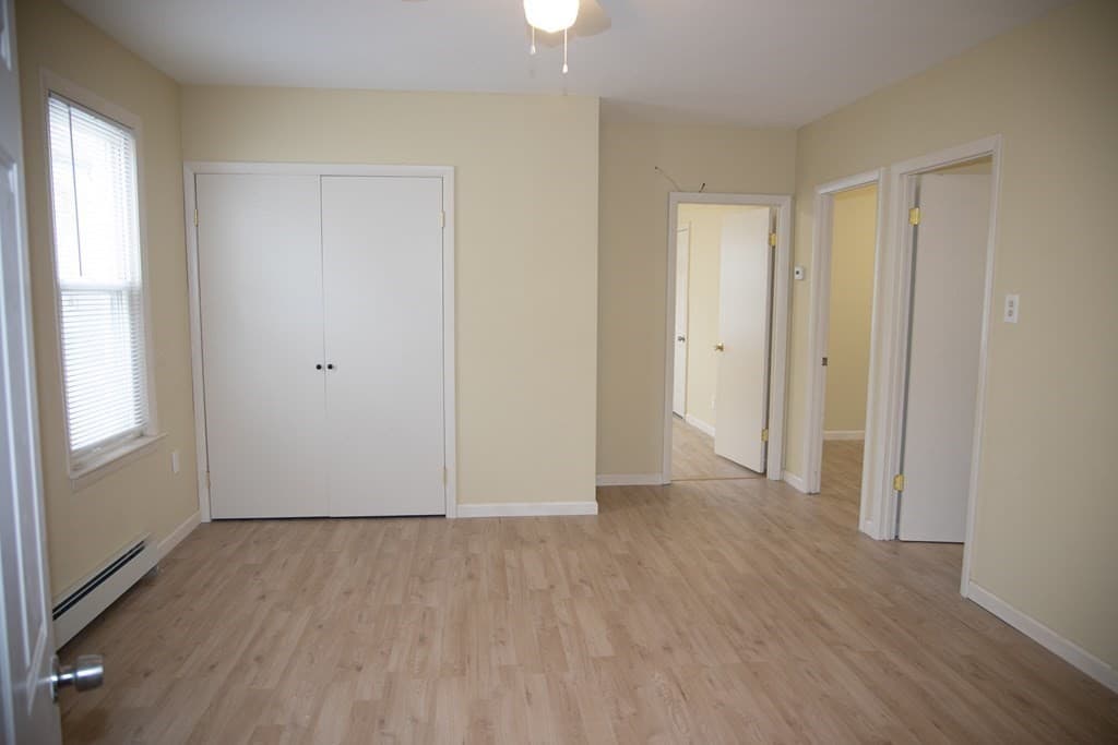 17 Social St, New Bedford MA 02744 photo 3