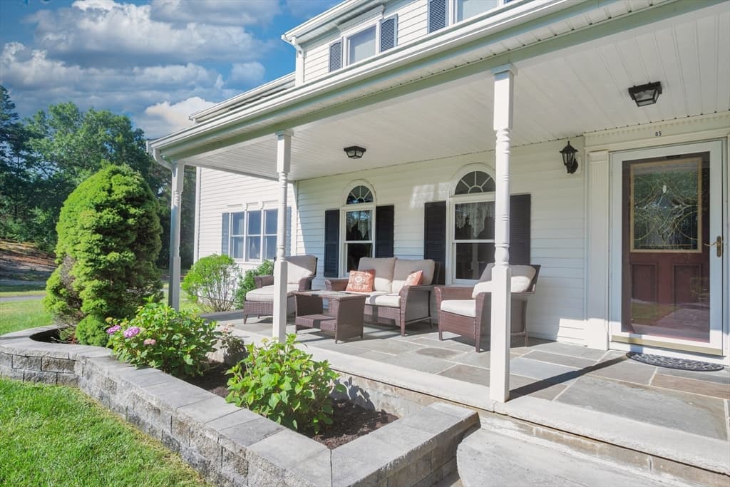 65 Richard Dr., Hanover MA 02339 photo 2