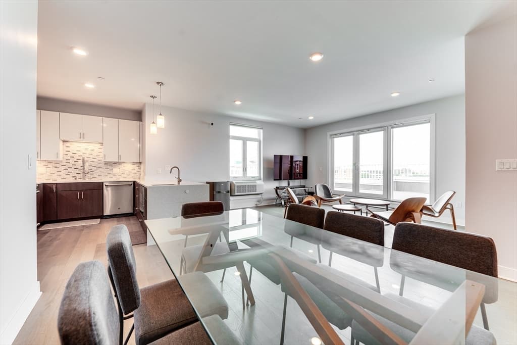 2 Cliveden St # 601E, Quincy MA 02169 photo 8