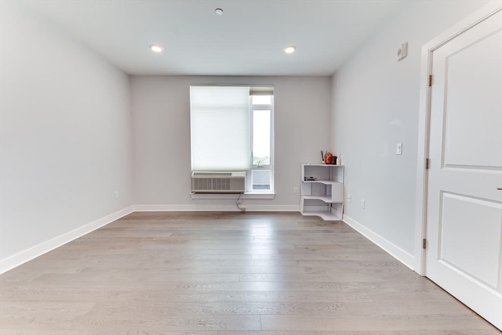 2 Cliveden St # 601E, Quincy MA 02169 photo 21