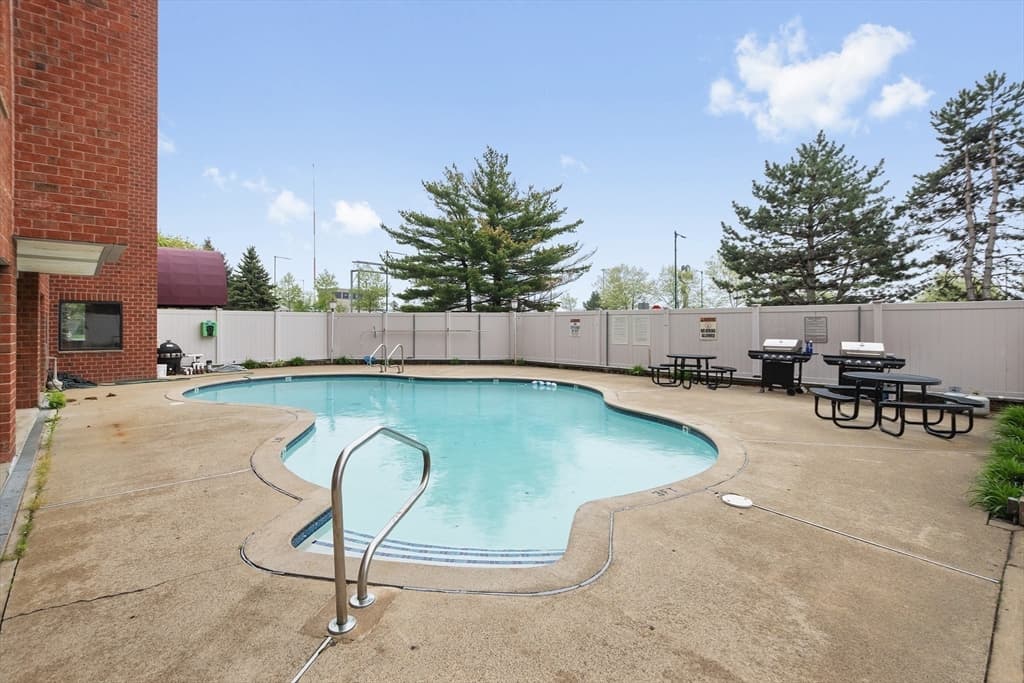 30 Revere Beach Pkwy # 116, Medford MA 02155 photo 36