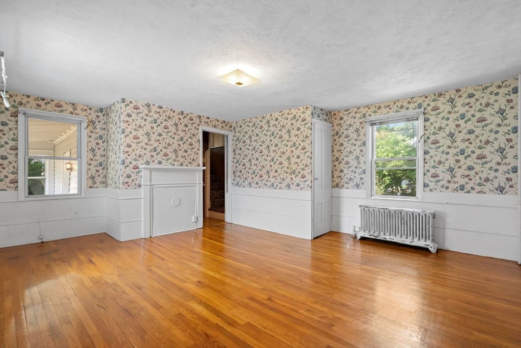 Single Family Residence at 22-24 Greenview Avenue, Boston MA 02130, photo 15 of 41