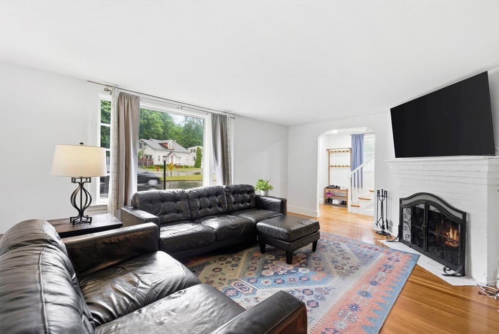 78 Range Ave, Lynn MA 01904 photo 6