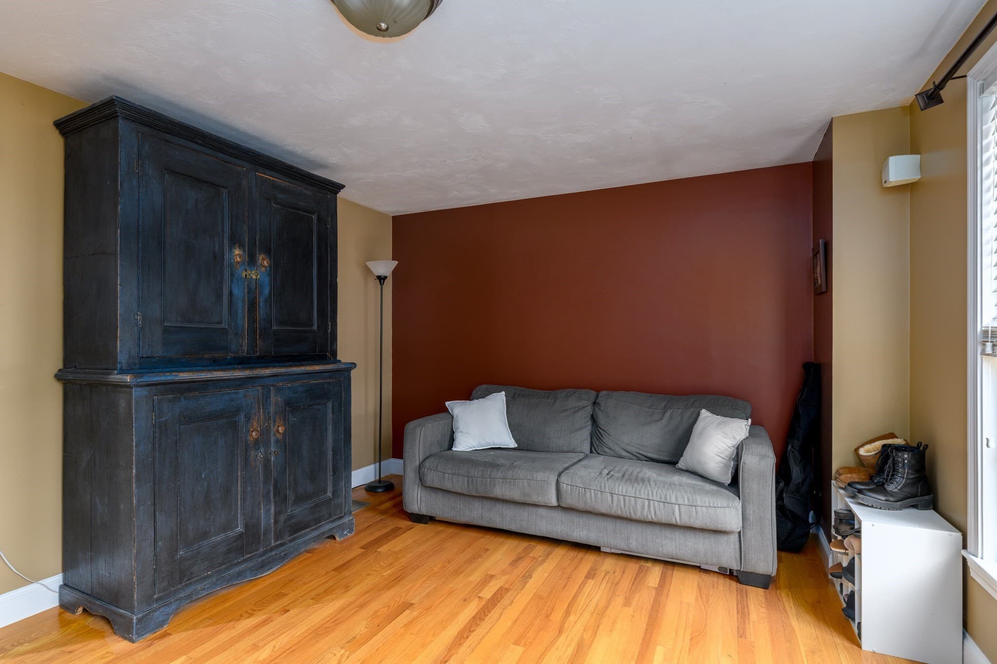 Single Family Residence at 9 Cameron Drive, Rutland MA 01543, photo 13 of 33