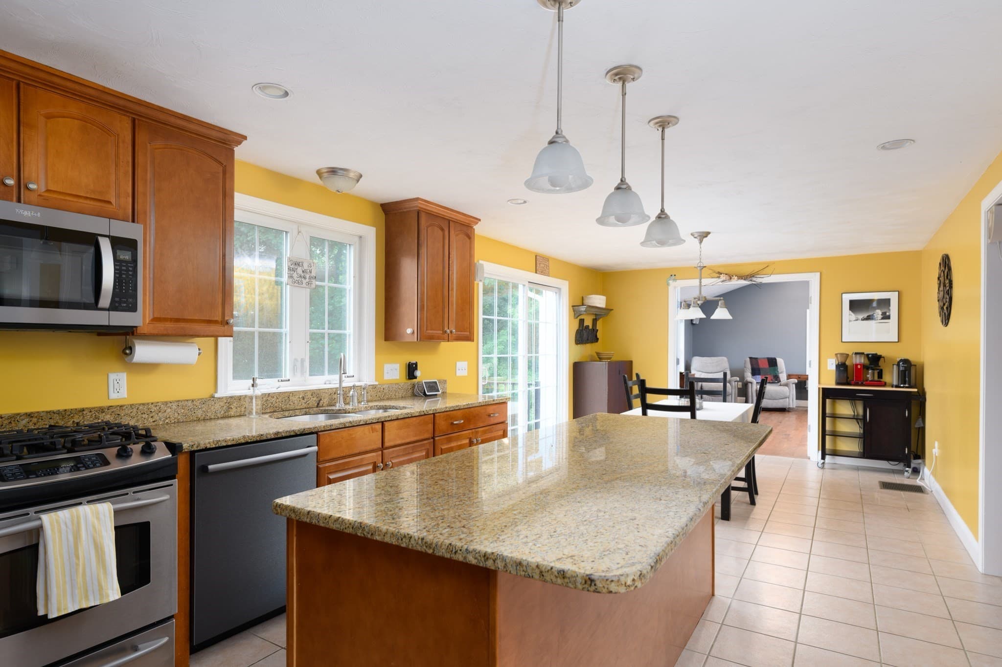 Single Family Residence at 9 Cameron Drive, Rutland MA 01543, photo 3 of 33