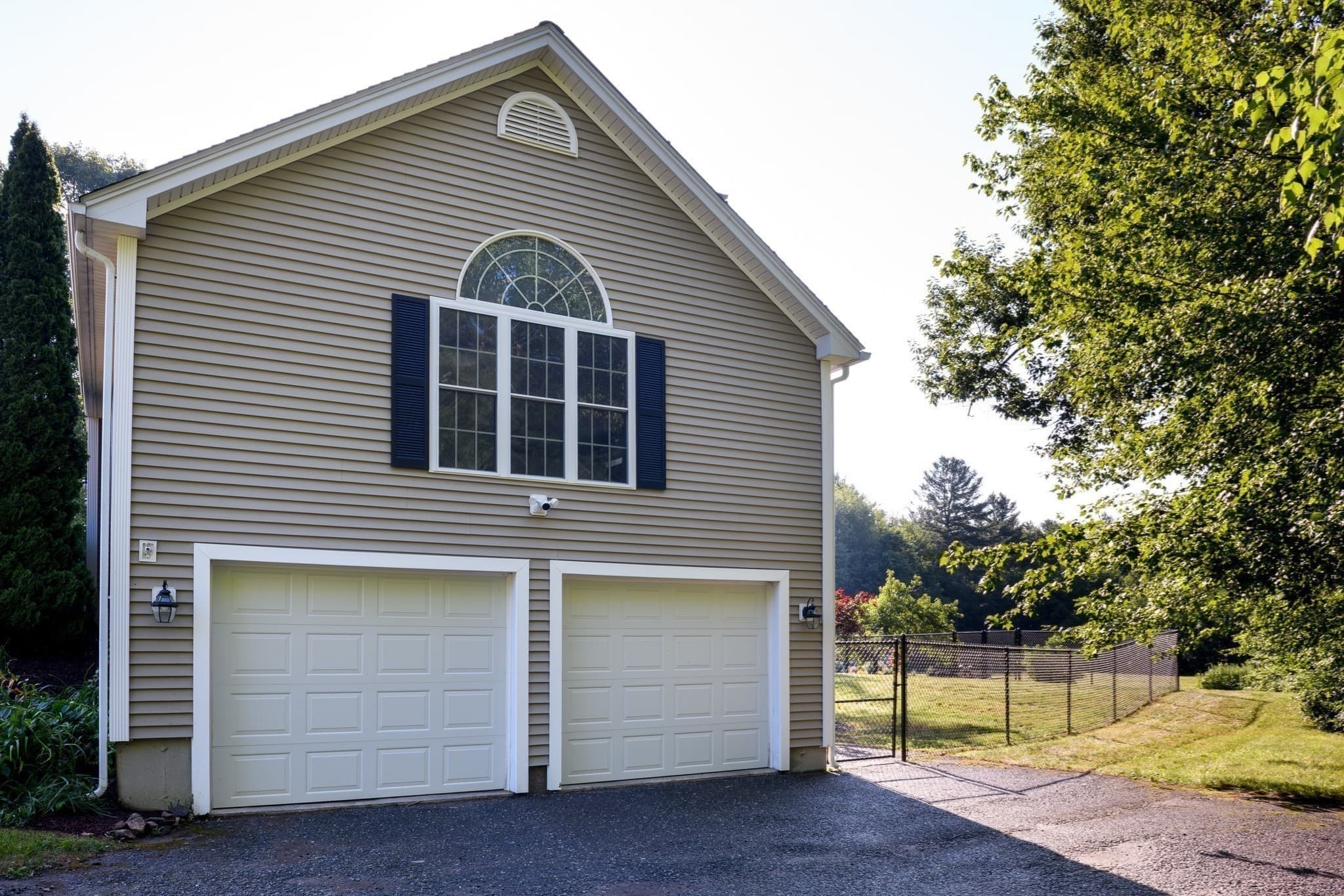 Single Family Residence at 9 Cameron Drive, Rutland MA 01543, photo 32 of 33