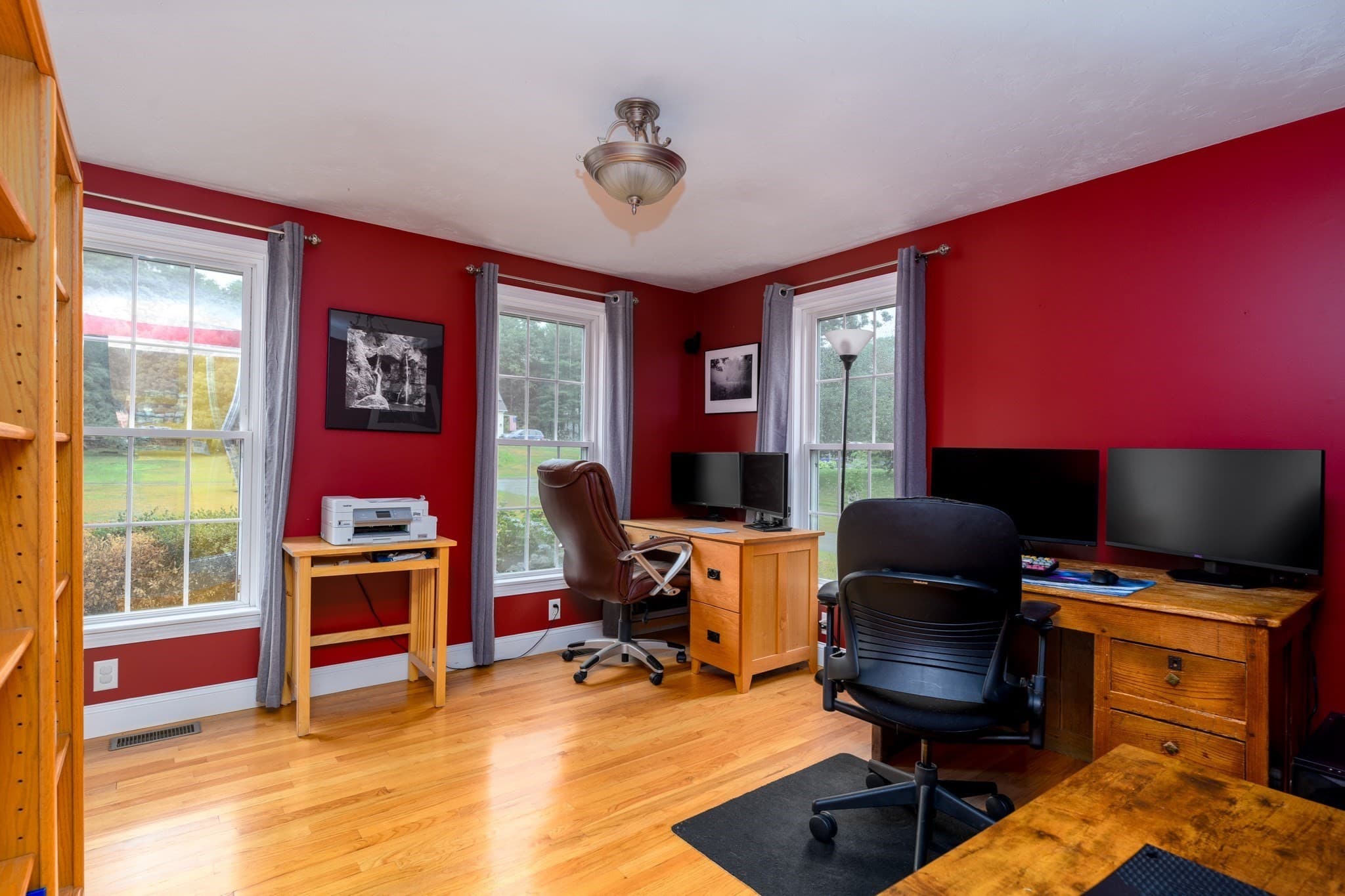 Single Family Residence at 9 Cameron Drive, Rutland MA 01543, photo 15 of 33