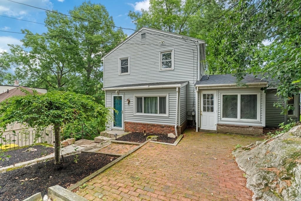 60 Milliken, Franklin MA 02038 photo 2