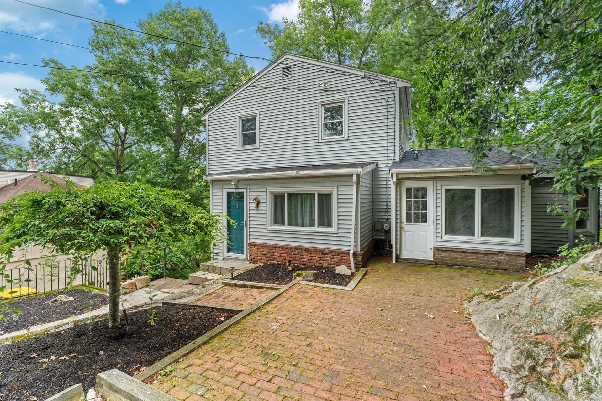 Single Family Residence at 60 Milliken, Franklin MA 02038