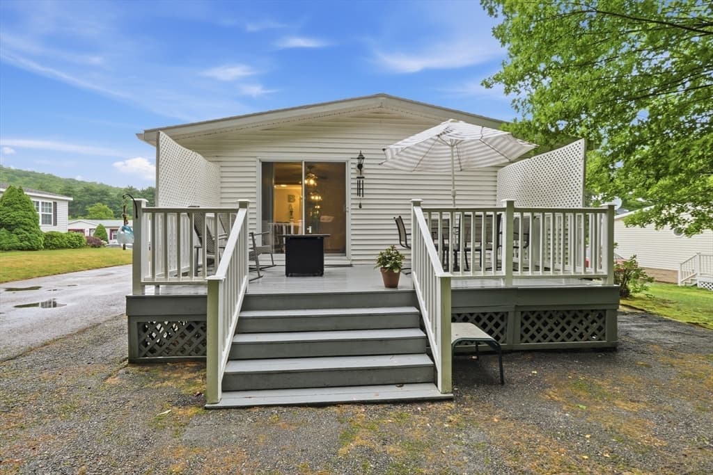 Mobile Home at 41 Deer Run, Brookfield MA 01506, Brookfield, photo 16 of 21