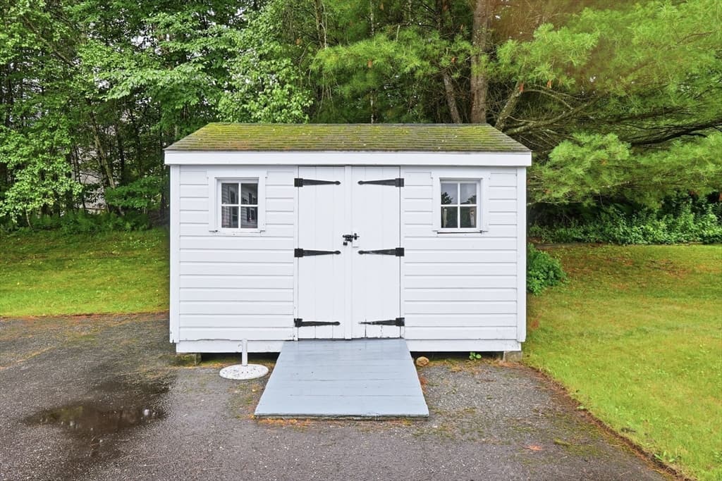 Mobile Home at 41 Deer Run, Brookfield MA 01506, Brookfield, photo 20 of 21