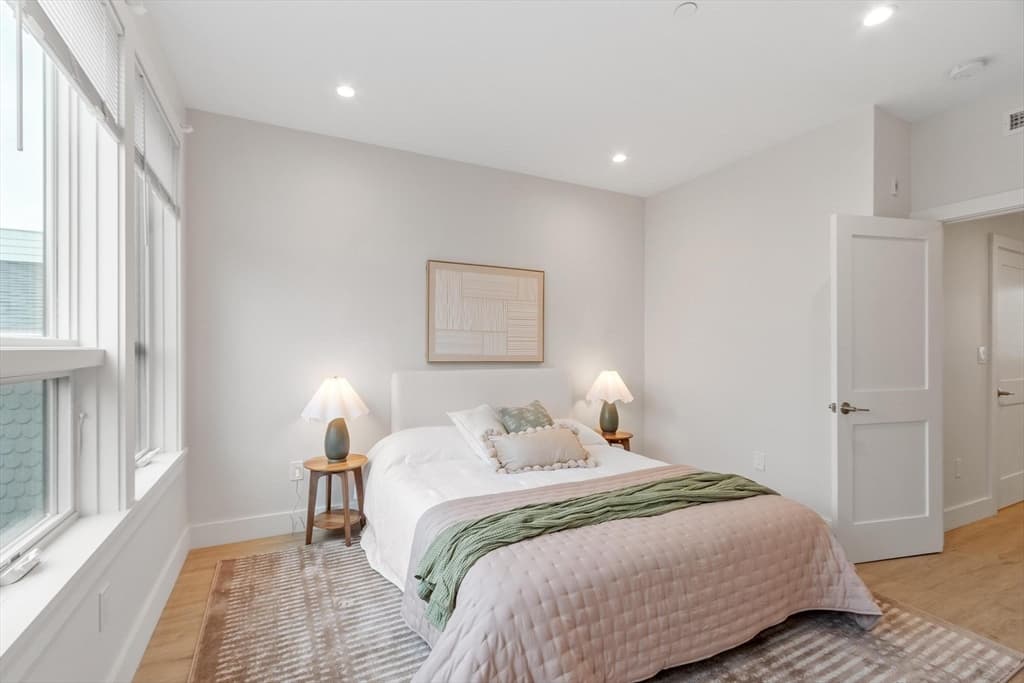 1246 Broadway # 2, Somerville MA 02144 photo 15