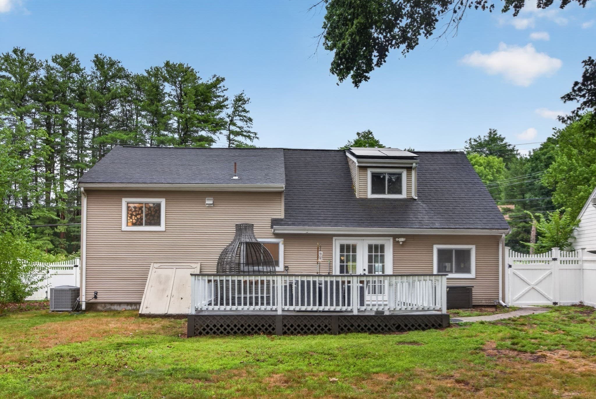 Single Family Residence at 769 Potter Rd, Framingham MA 01701, Framingham, photo 27 of 37