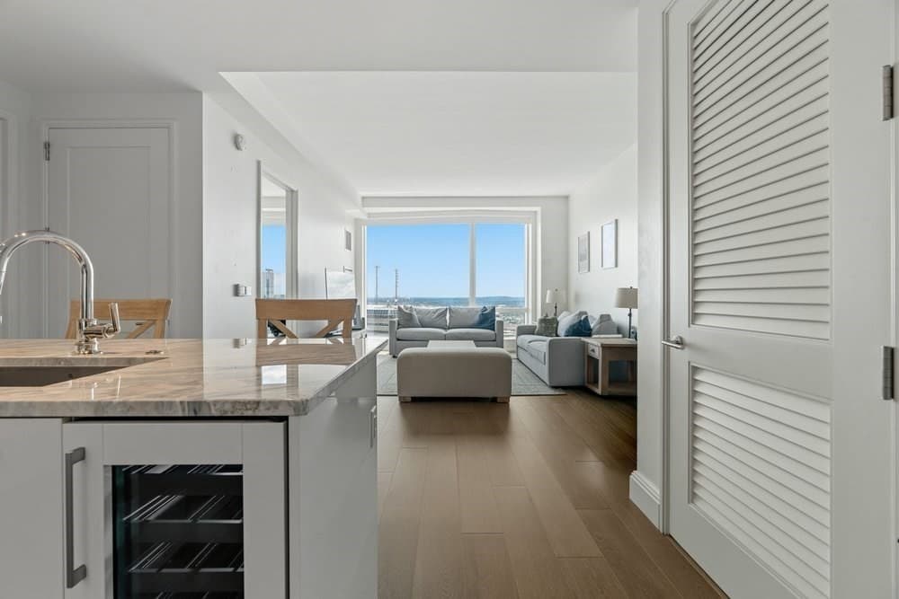 Condominium at 240 Devonshire St # 5907, Boston MA 02110, Boston, photo 6 of 16
