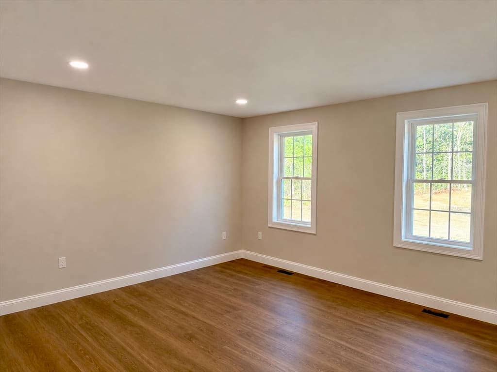 5 Sand Street, Middleboro MA 02346 photo 3