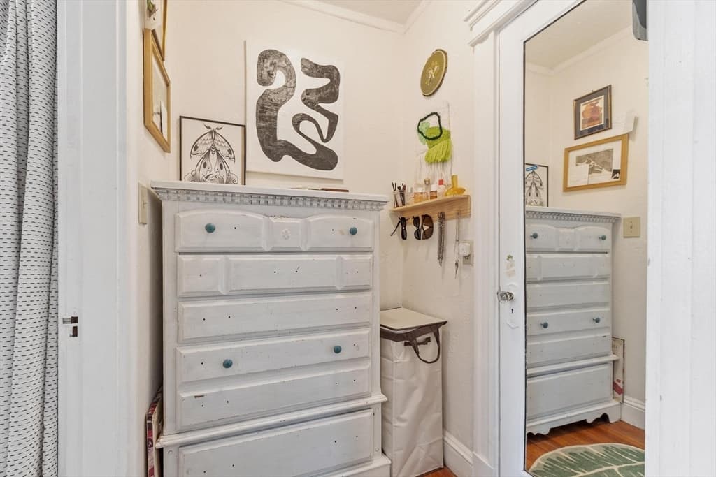Condominium at 120 Riverway # 4, Boston MA 02215, Boston, photo 13 of 26