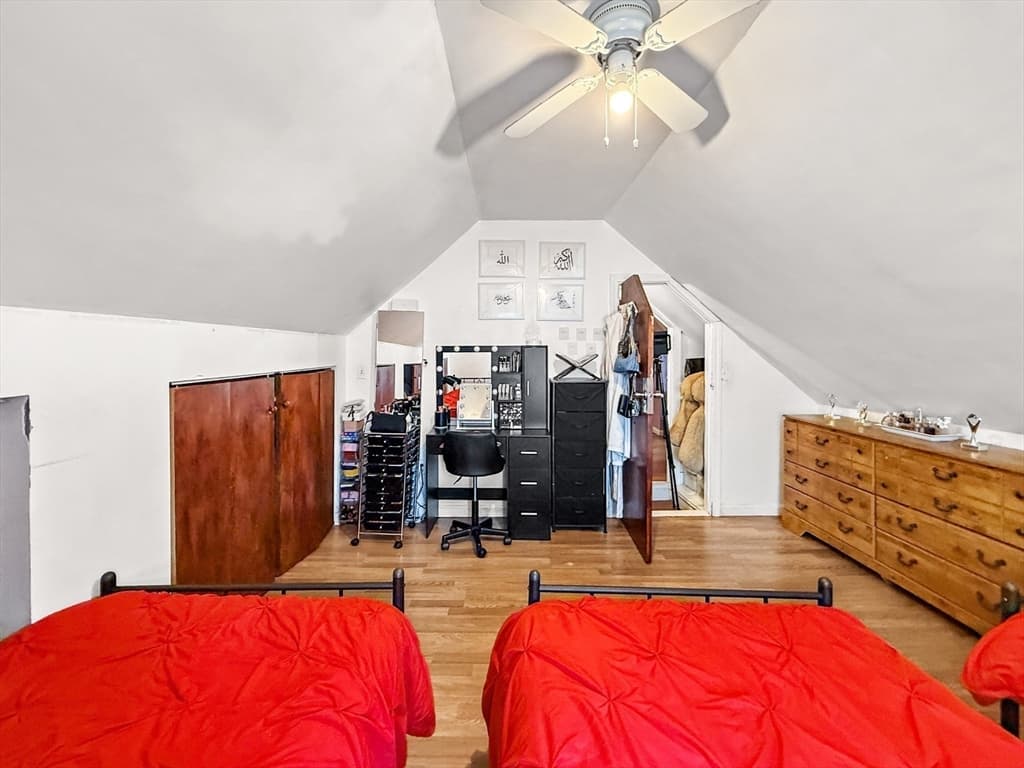 76 Baldwin Ave, Everett MA 02149 photo 33