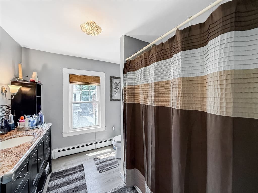 76 Baldwin Ave, Everett MA 02149 photo 21