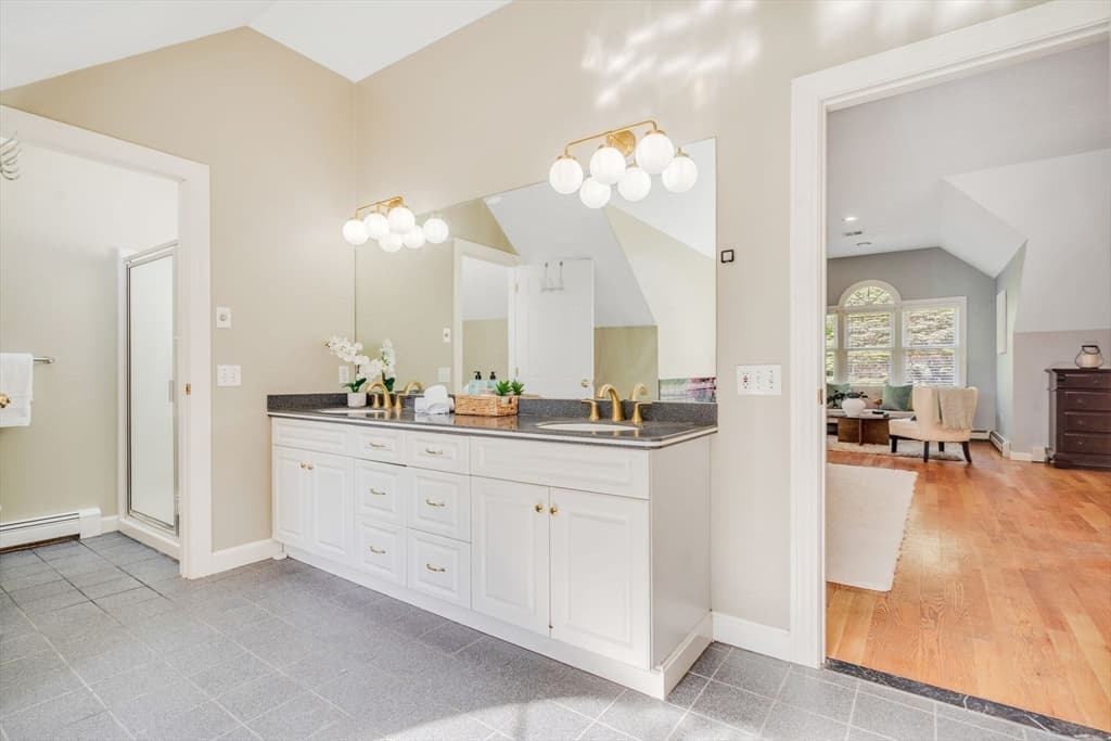 153 Walpole St, Dover MA 02030 photo 20