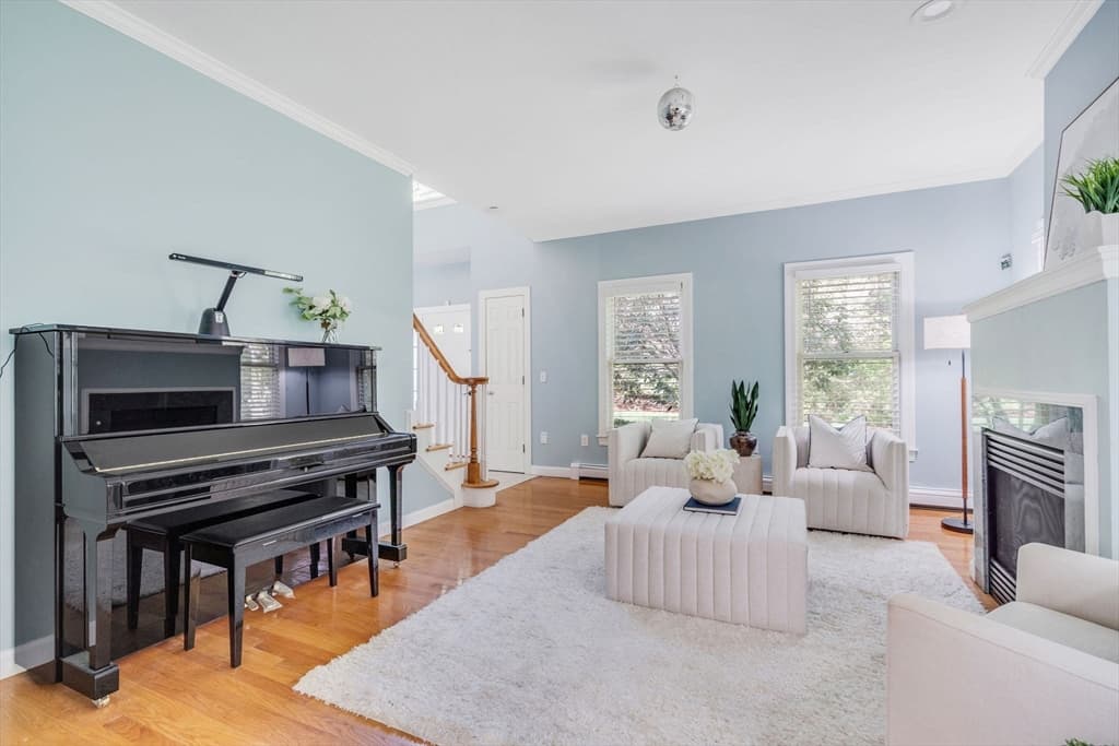 153 Walpole St, Dover MA 02030 photo 9