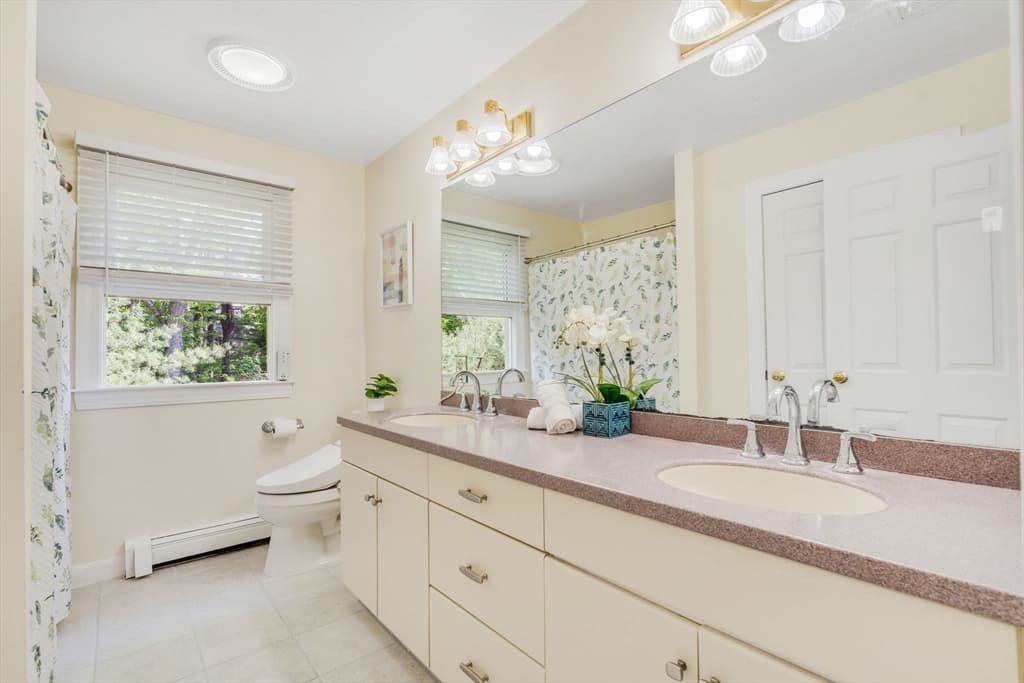 153 Walpole St, Dover MA 02030 photo 24