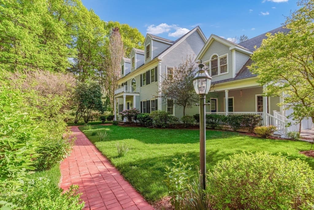 153 Walpole St, Dover MA 02030 photo 38