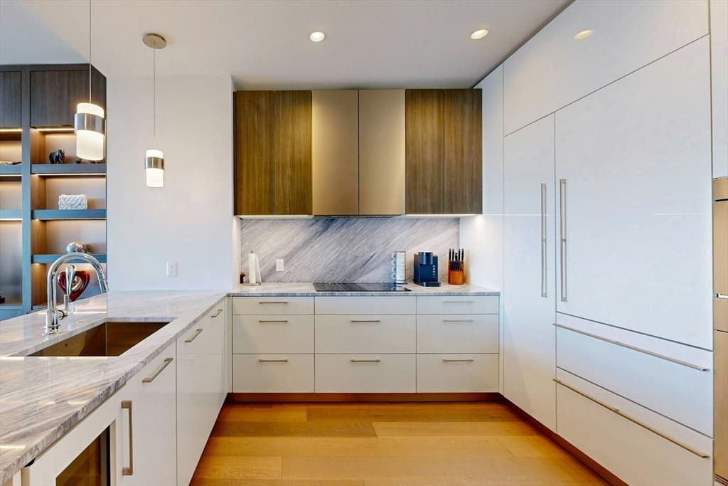 Condominium at 240 Devonshire St # 4505, Boston MA 02110, Boston, photo 9 of 42
