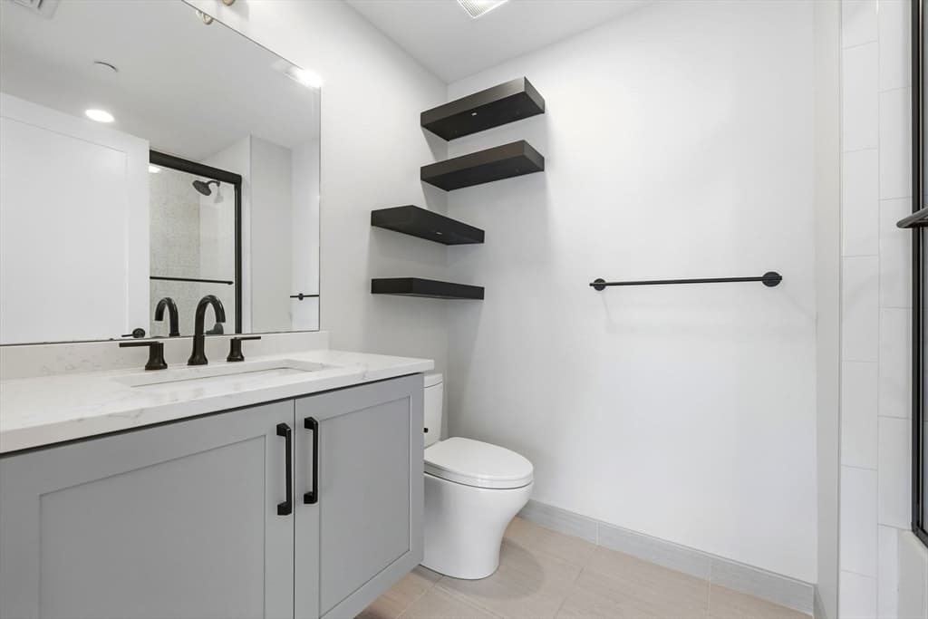 Condominium at 287 Maverick St # U202, Boston MA 02128, Boston, photo 16 of 24