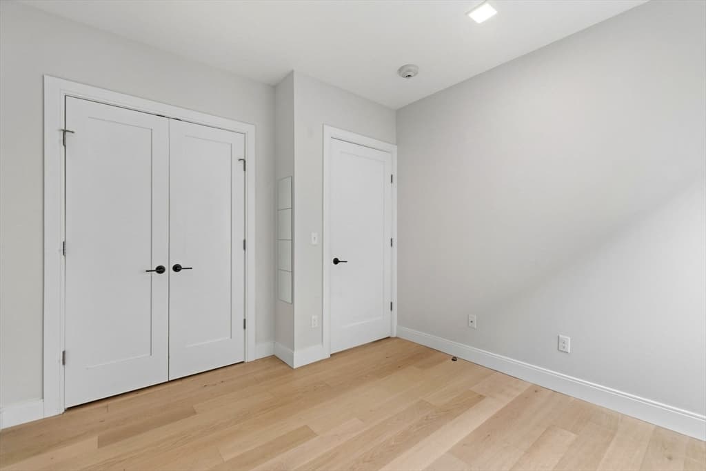 Condominium at 287 Maverick St # U202, Boston MA 02128, Boston, photo 14 of 24