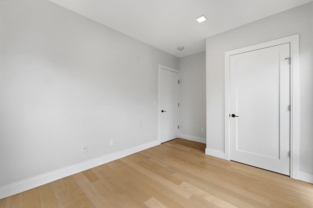 Condominium at 287 Maverick St # U202, Boston MA 02128, Boston, photo 15 of 24