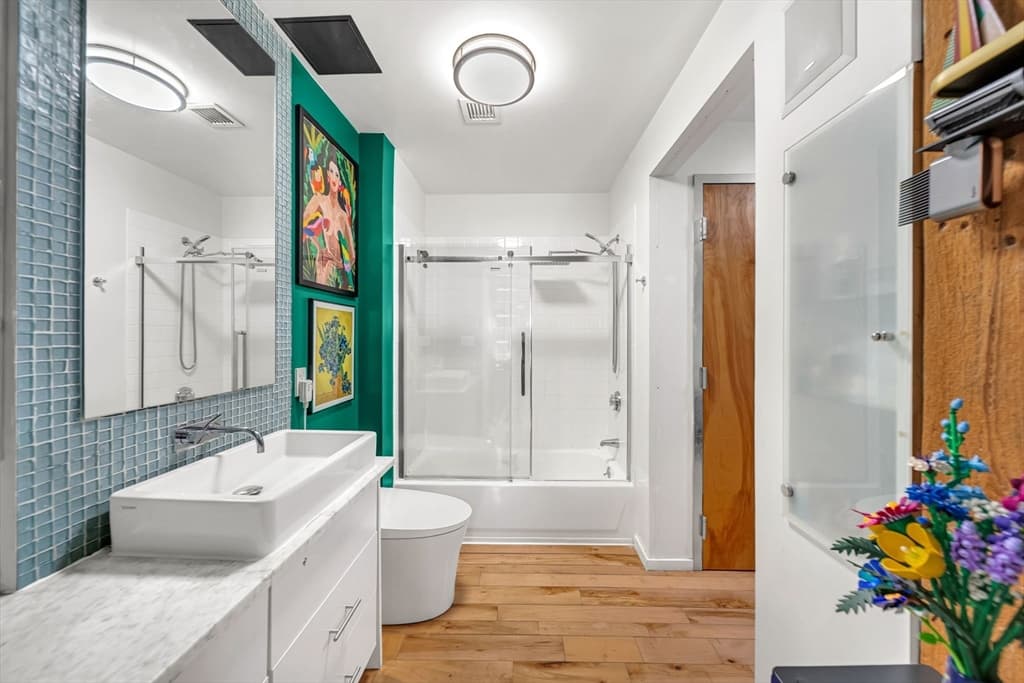 Condominium at 21 Wormwood St # 620, Boston MA 02210, Boston, photo 16 of 32