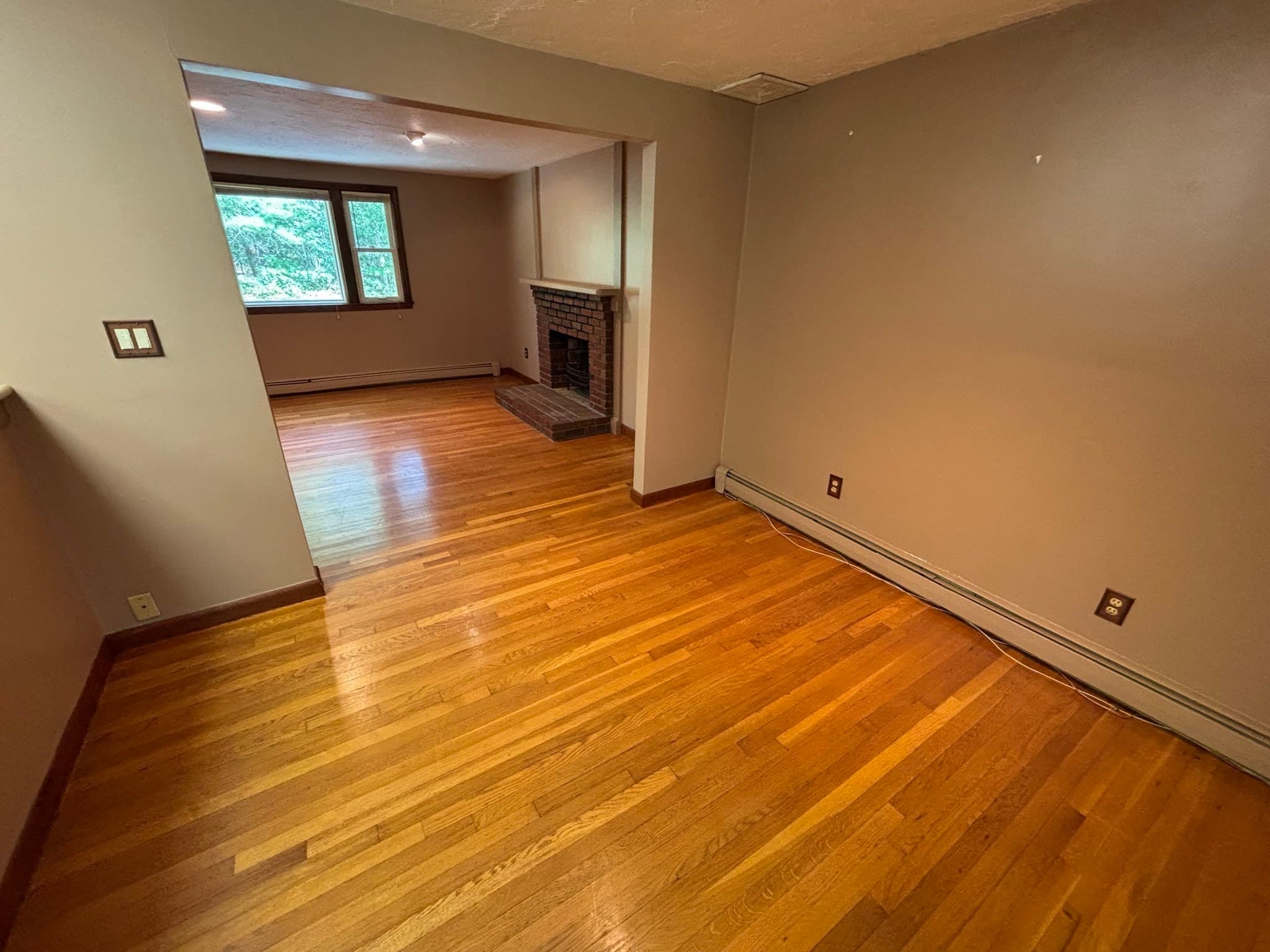Single Family Residence at 111 Rocky Pond Rd, Plymouth MA 02360, photo 10 of 39