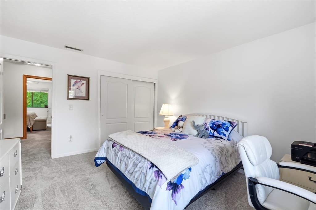 Condominium at 43 Dogwood Ln # 43, Agawam MA 01001, photo 16 of 28