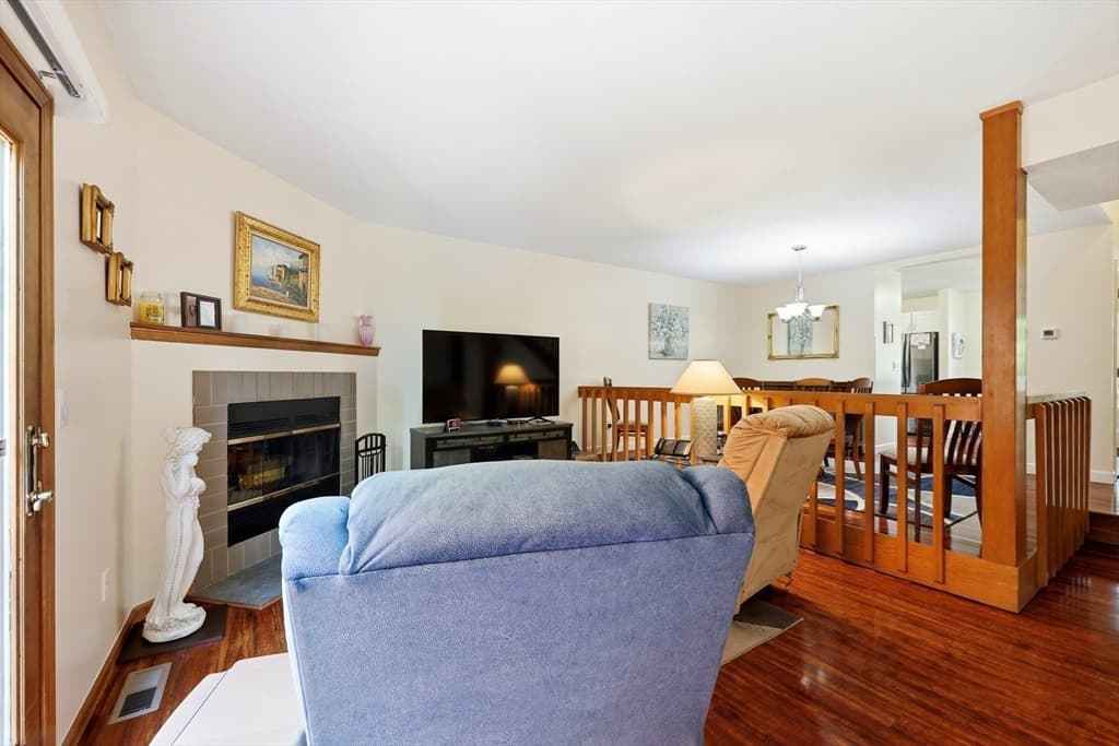 Condominium at 43 Dogwood Ln # 43, Agawam MA 01001, photo 12 of 28