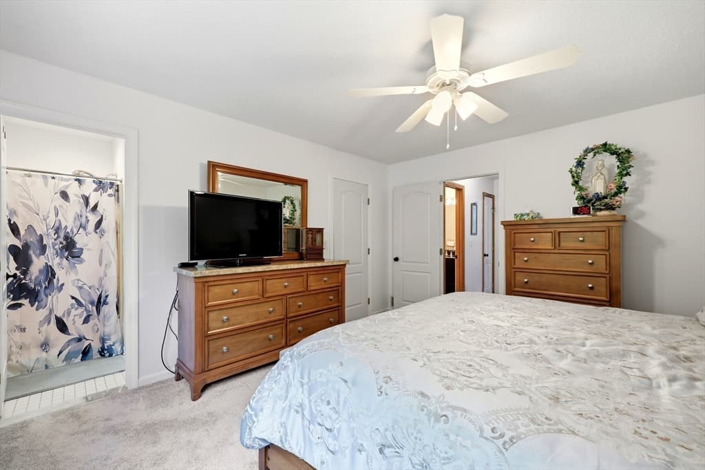Condominium at 43 Dogwood Ln # 43, Agawam MA 01001, photo 20 of 28