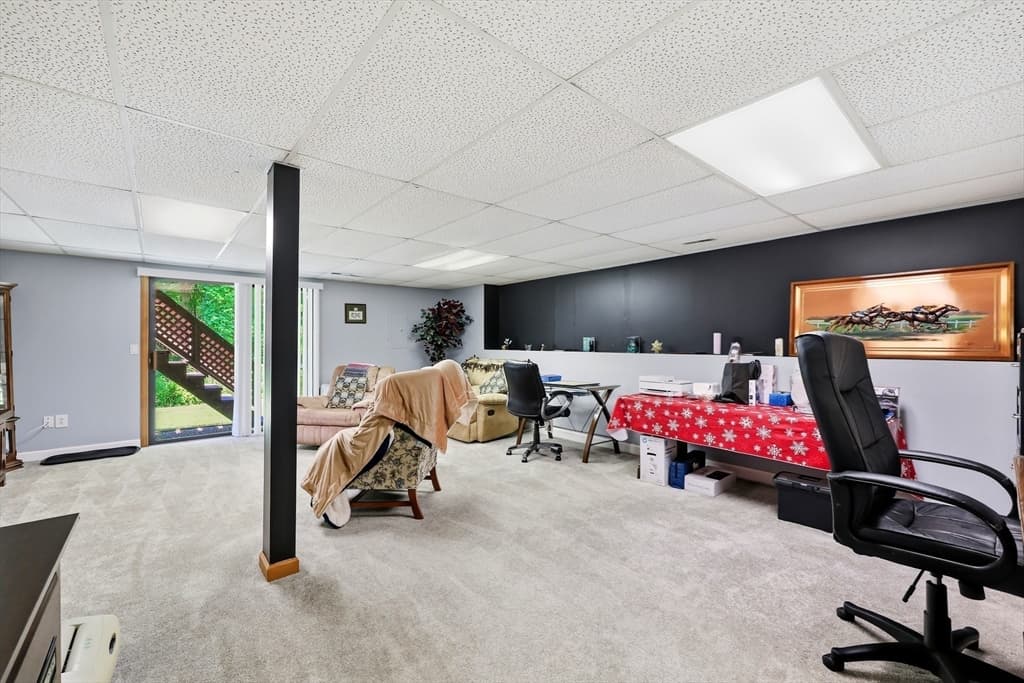 Condominium at 43 Dogwood Ln # 43, Agawam MA 01001, photo 24 of 28