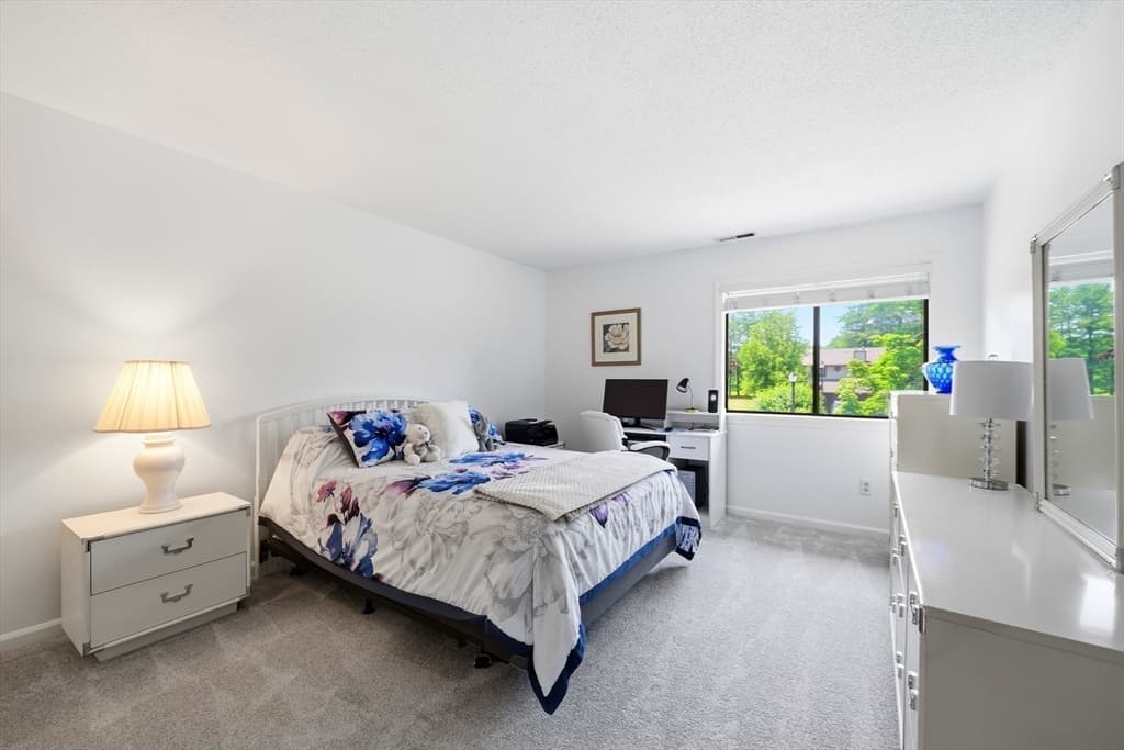 Condominium at 43 Dogwood Ln # 43, Agawam MA 01001, photo 15 of 28