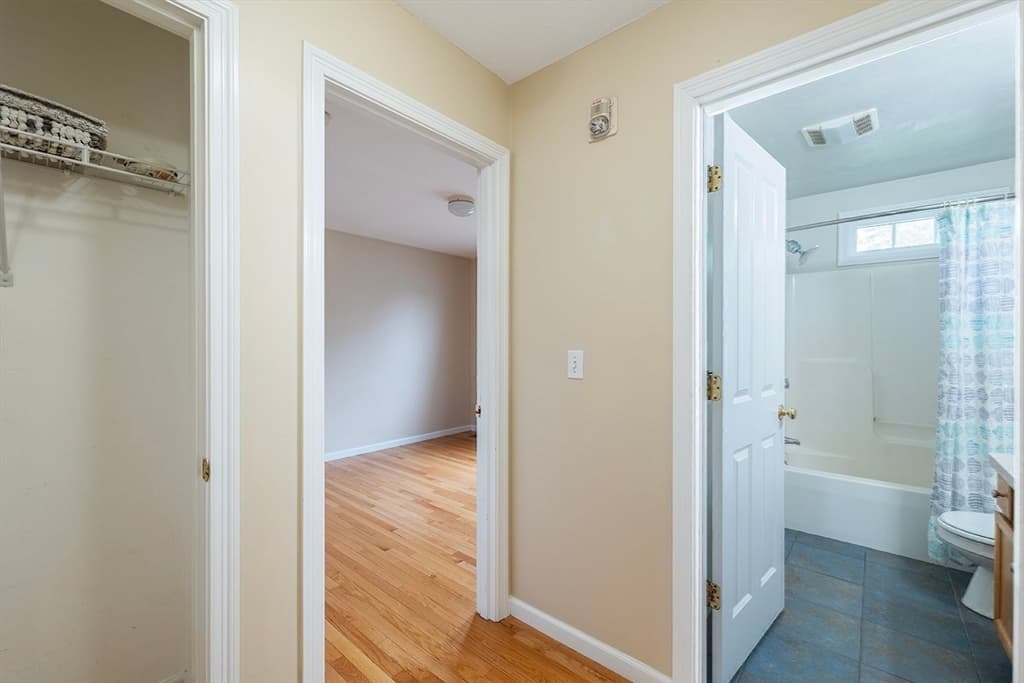 Condominium at 99 Boxberry Ln # 99, Rockland MA 02370, Rockland, photo 11 of 25