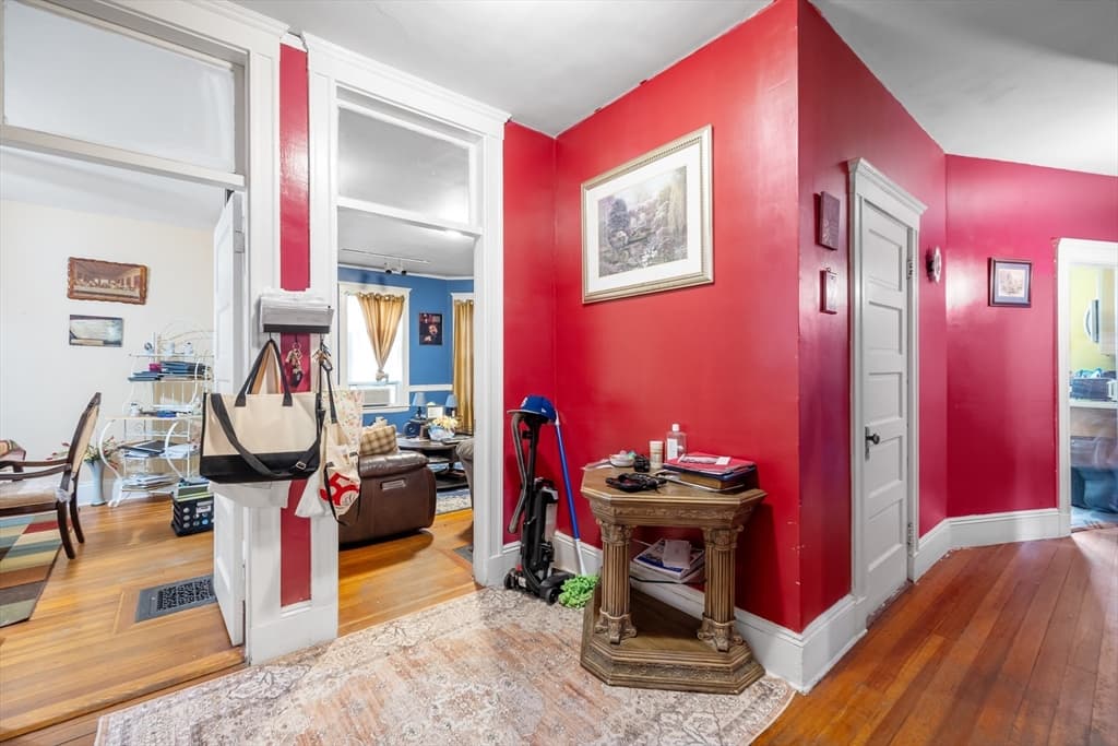 Condominium at 53 Miunt Ida # 3, Boston MA 02122, Boston, photo 8 of 11