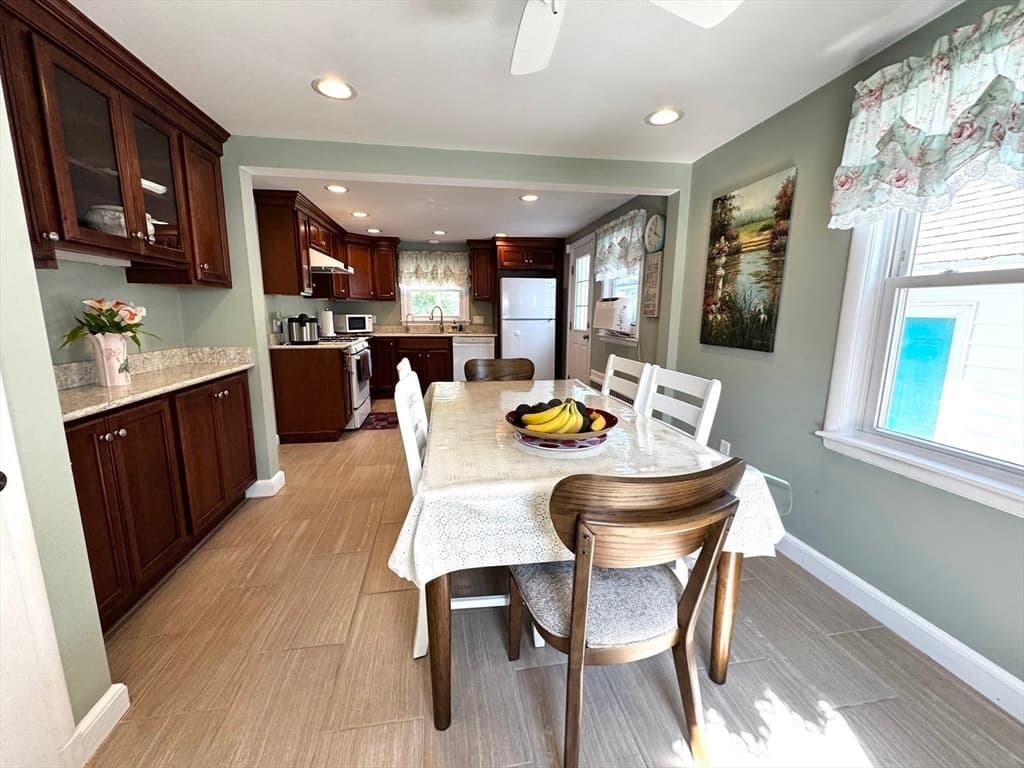 25 Breede Ter, Dedham MA 02026 photo 9