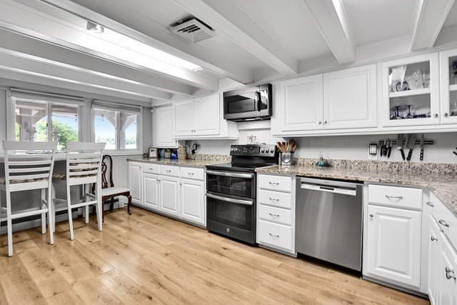 Single Family Residence at 49 Lakeview Ave, Bellingham MA 02019, Bellingham, photo 6 of 40