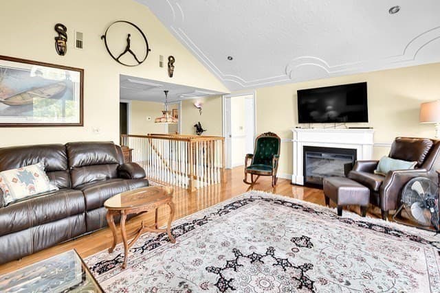 Single Family Residence at 49 Lakeview Ave, Bellingham MA 02019, Bellingham, photo 17 of 40