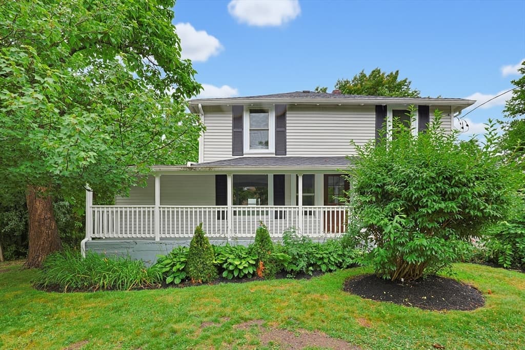 4 Ryan St, Randolph MA 02368